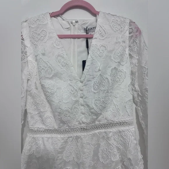 NWT Elliatt $318 Ivory Lace Romper Size small - Picture 9 of 9